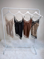 Top mit Spitze