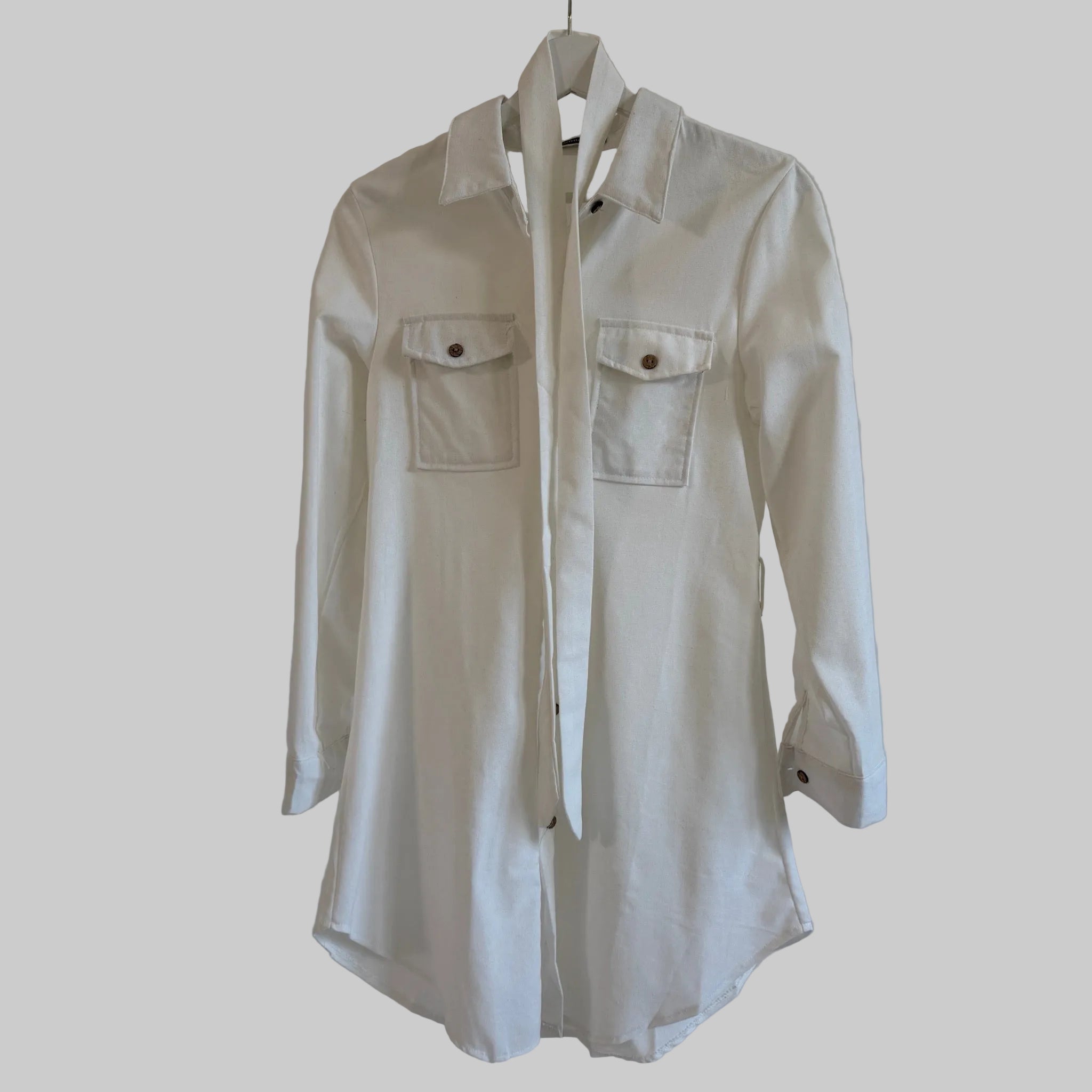 Longbluse mit Gürtel